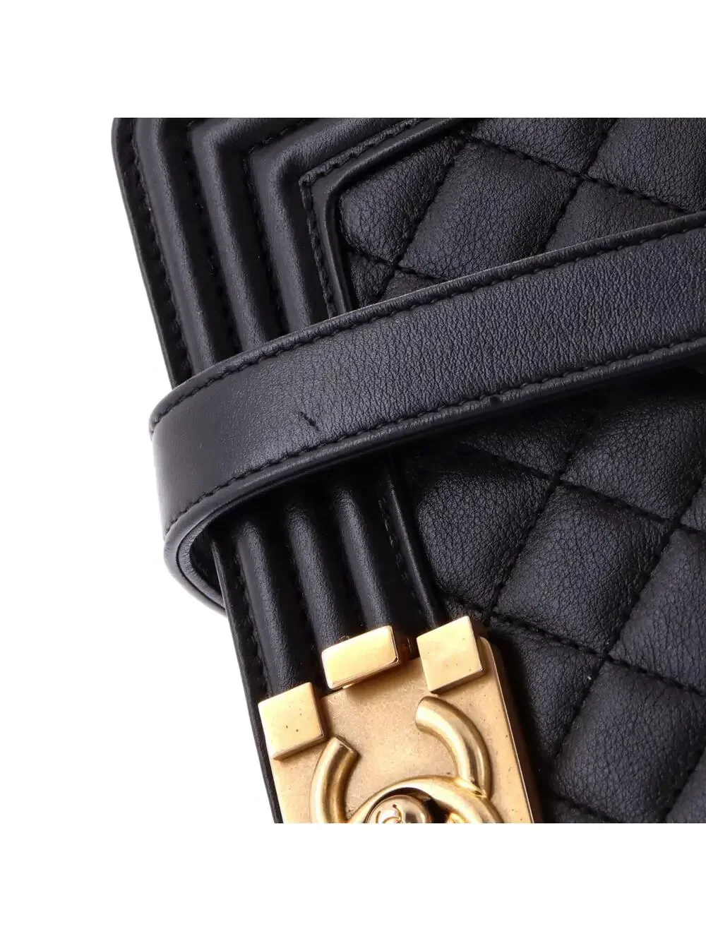 Chanel Boy Flap Bag Quilted Lambskin #343080C43B